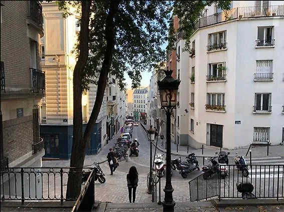 Apartment Superbe Au Coeur De Montmartre Paris